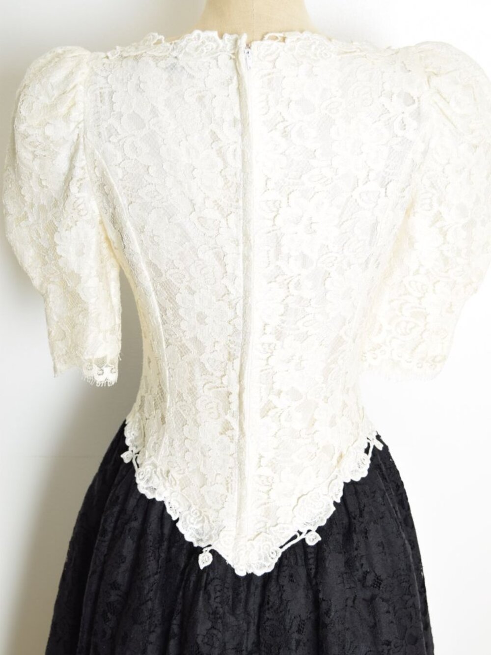 vintage 80s party prom dress cottagecore lace crochet Cachet tea length midi M - Picture 10 of 11